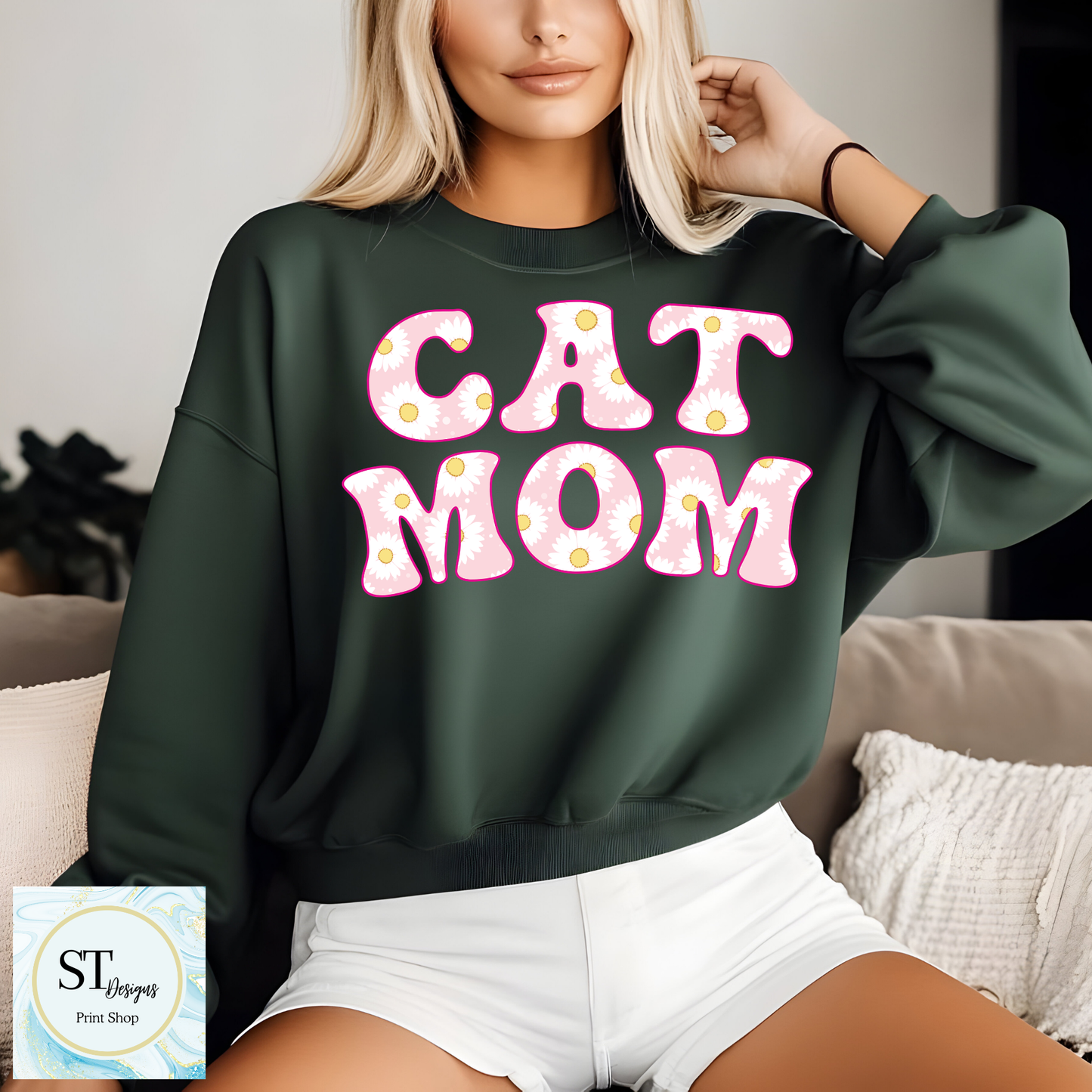 Pink Daisy Cat Mom