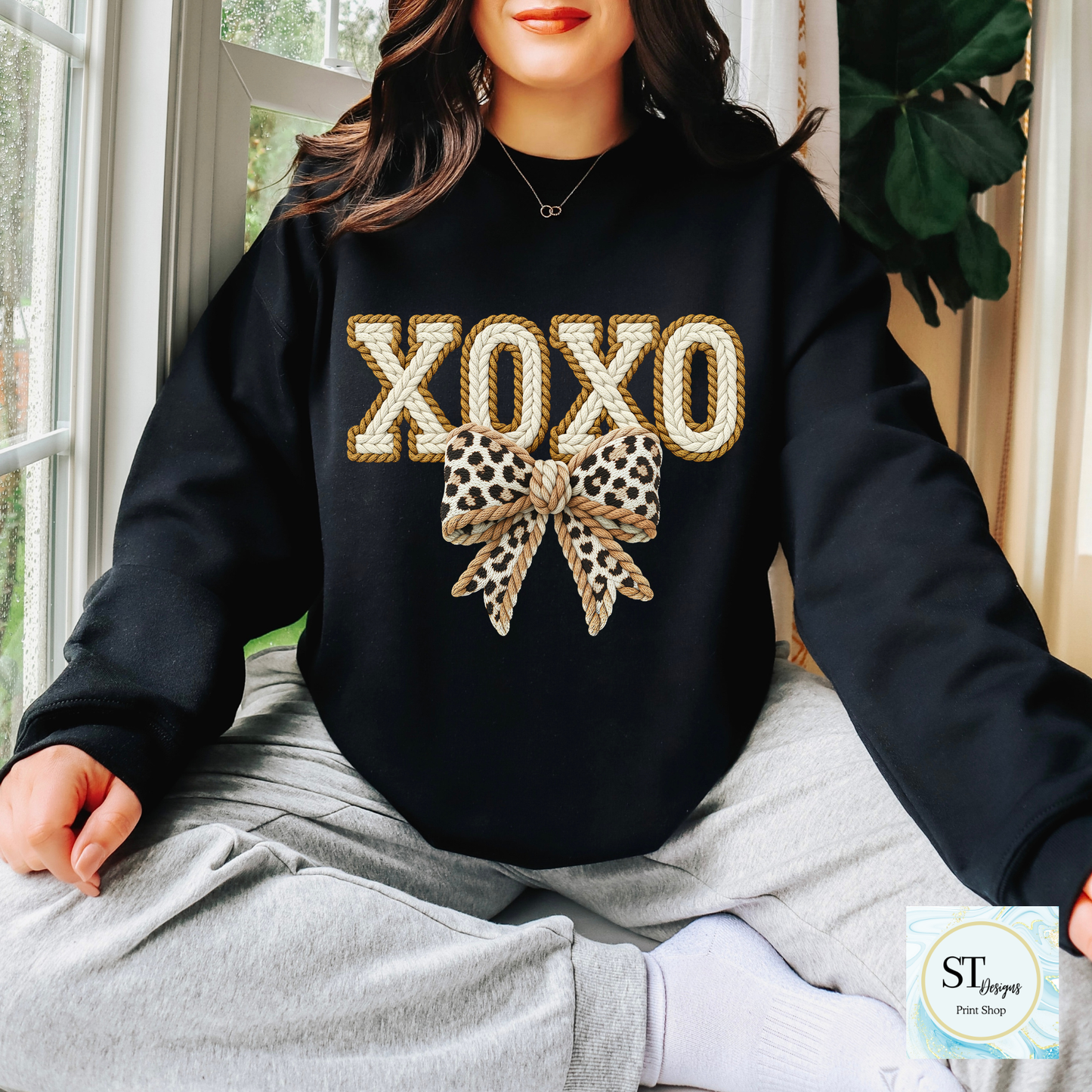 XOXO Bow Cheetah Sweatshirt and Joggers