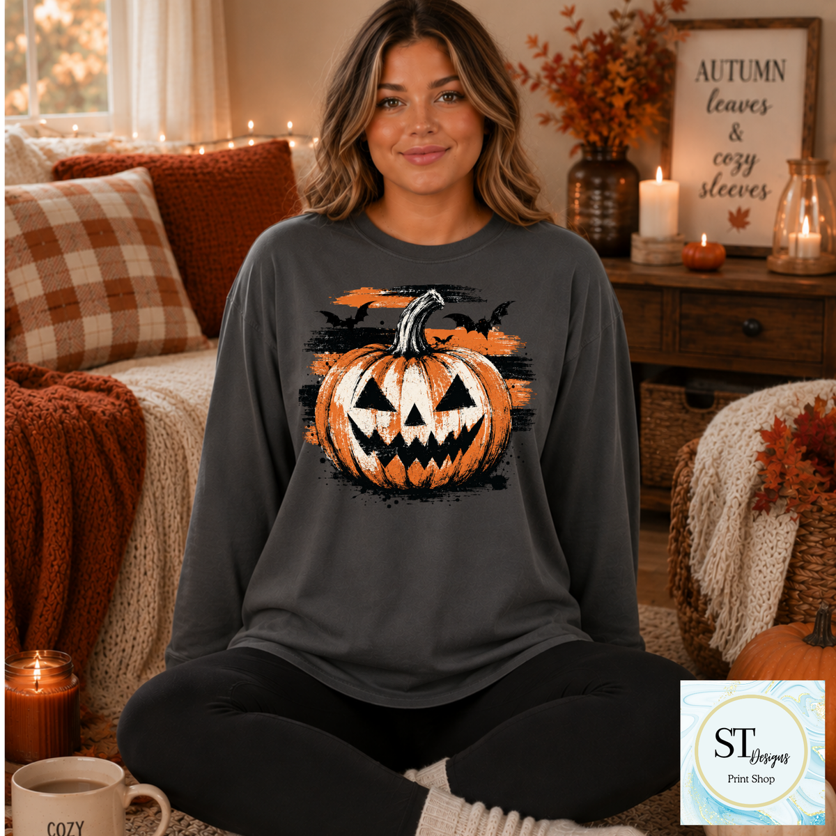 Grunge Jack-O'-Lantern and Bats Halloween Graphic