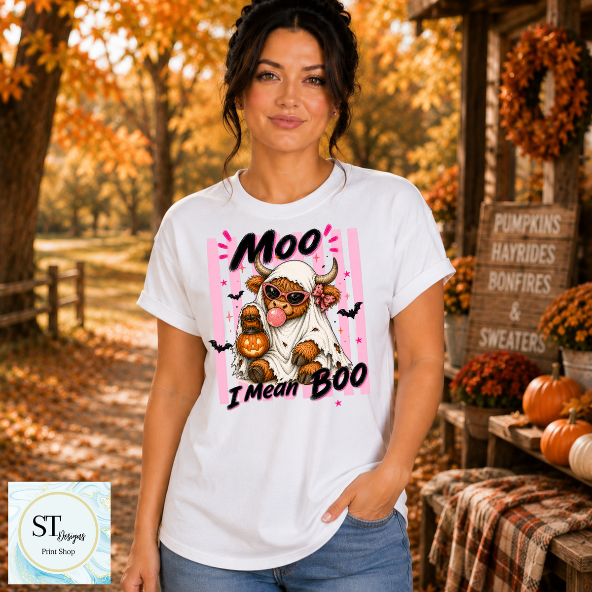 Moo I Mean Boo Highland Cow Halloween Graphic