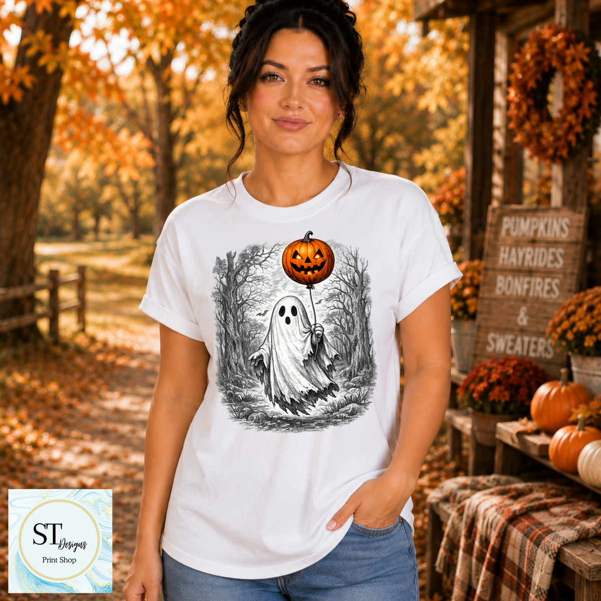 Spooky Ghost With Jack-O'-Lantern Balloon Halloween Design