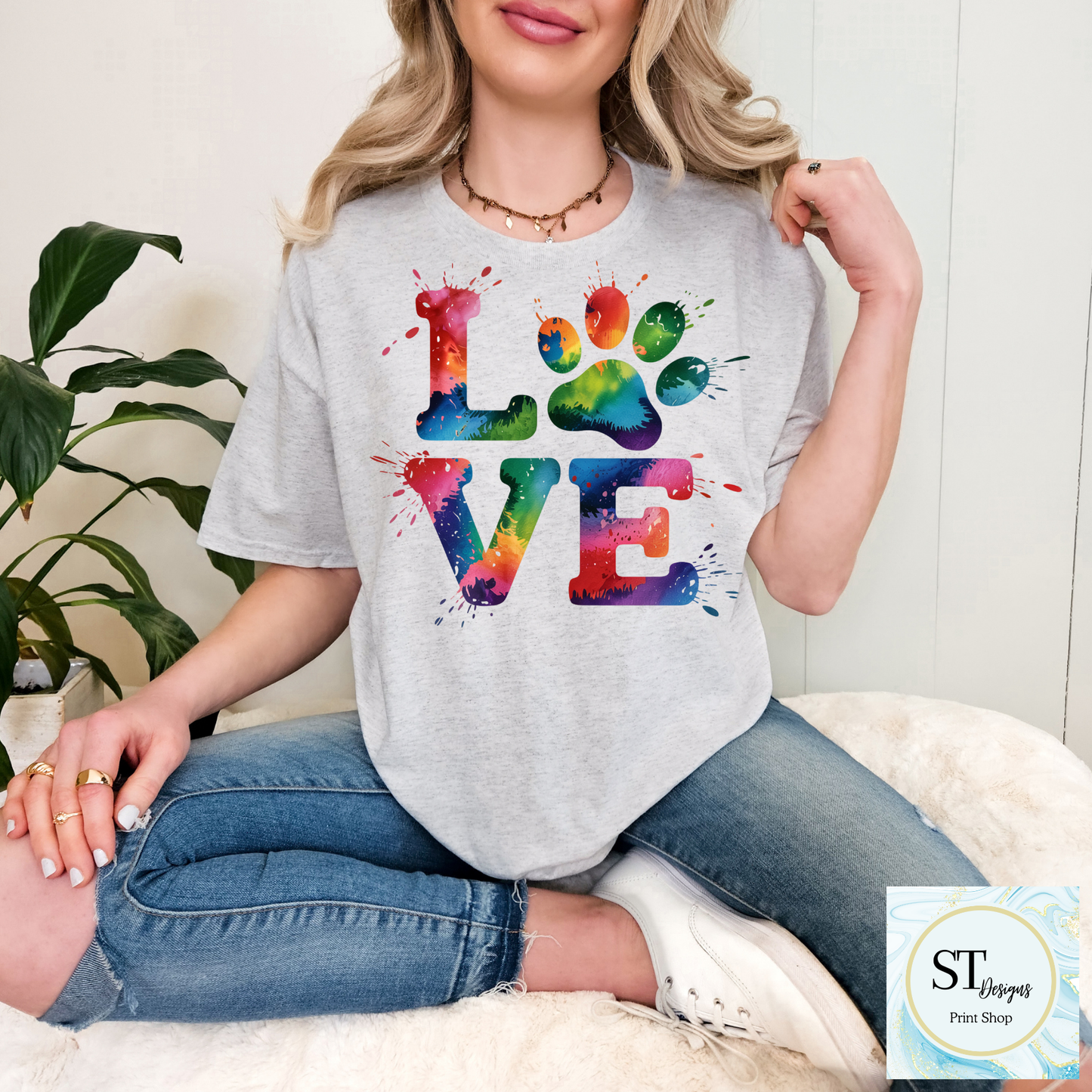 Love TieDye Paw