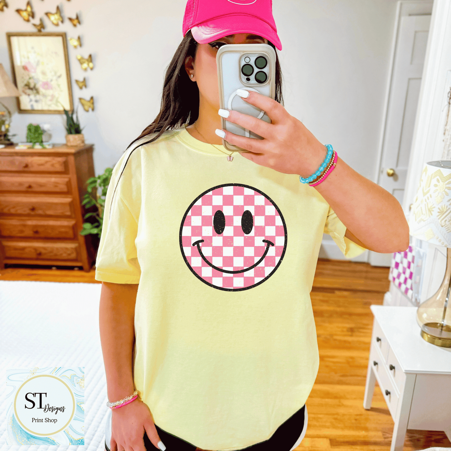 Pink Check Smile