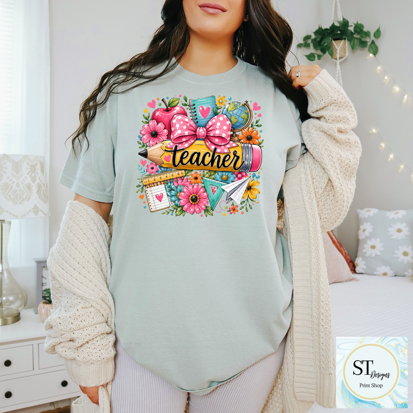 Cute Teacher Graphic T-Shirt | Pencil & Floral Teacher Shirt | Back to School Teacher Tee | Teacher Appreciation Gift | Unisex S-5XL