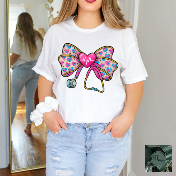 Heart bow stethoscope T-Shirt