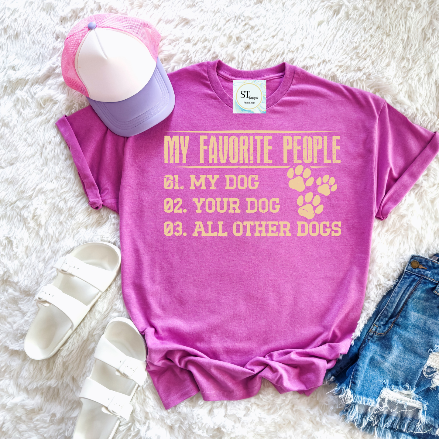 My Favorite People Are Dogs