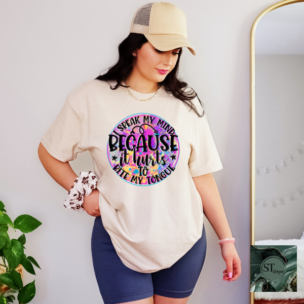 I speak my mind because it hurts to bite my tongue checkered T-Shirt