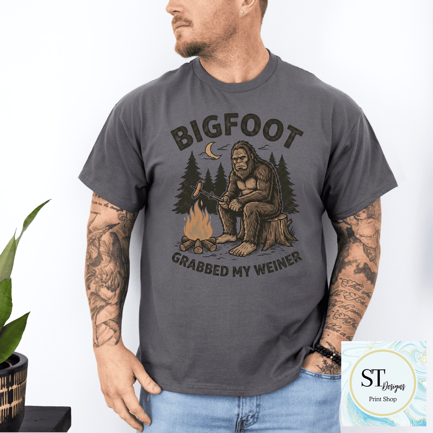 Big Foot Grabbed My W**