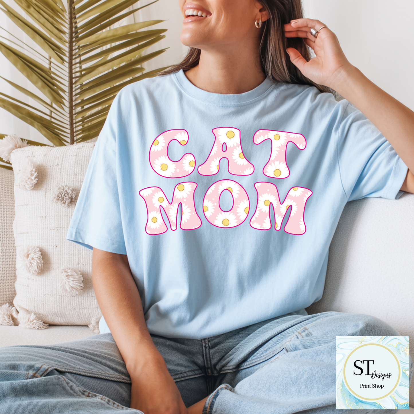 Pink Daisy Cat Mom
