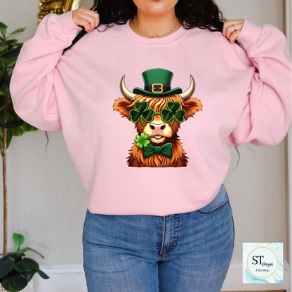 Highland Cow St Pattys Day