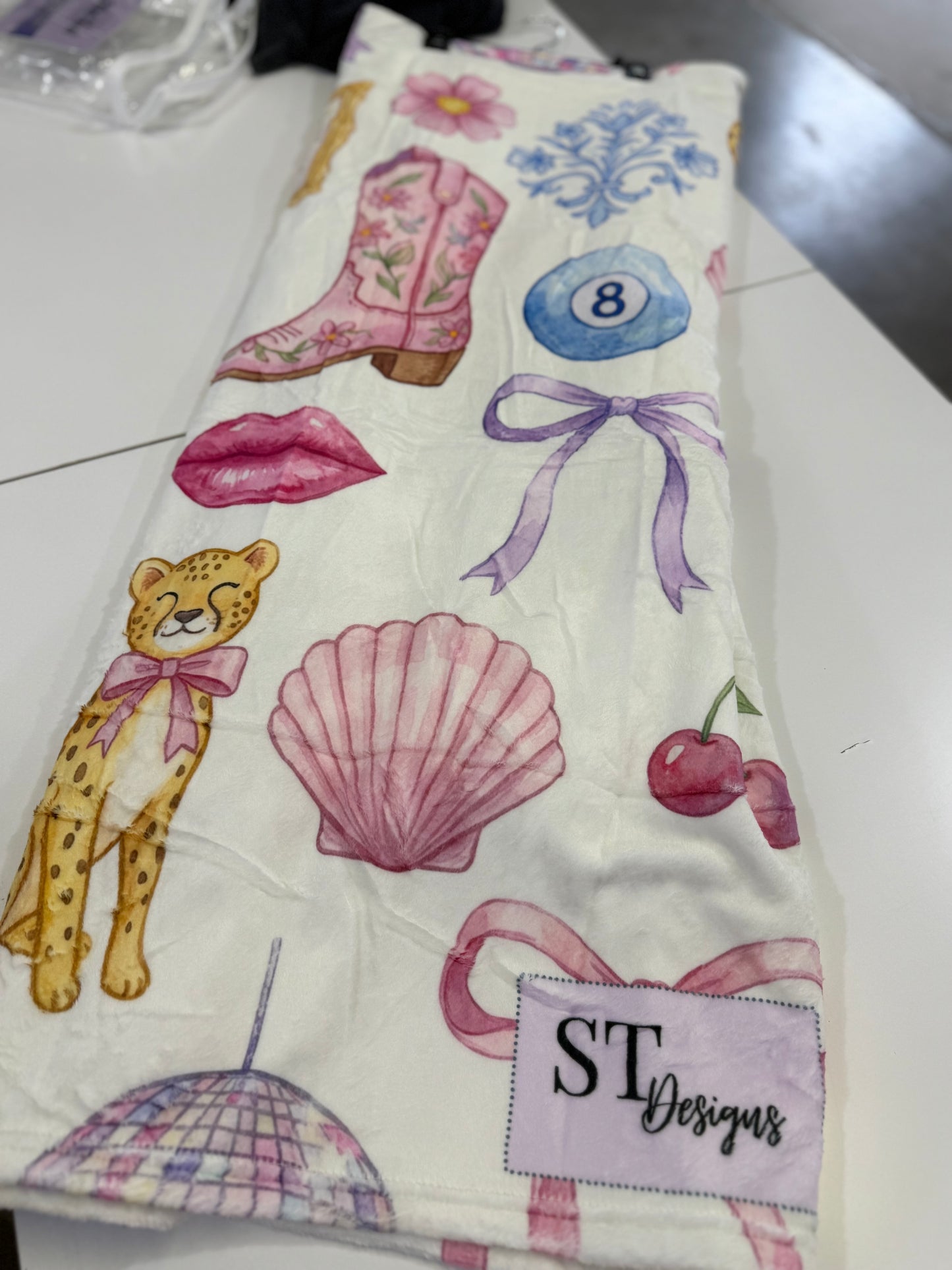 ST Designs Minky Blanket 50x60