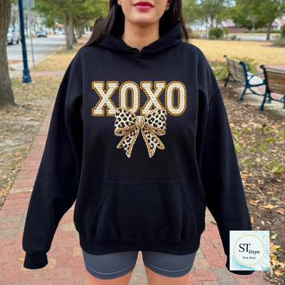 XOXO Bow Cheetah Sweatshirt and Joggers